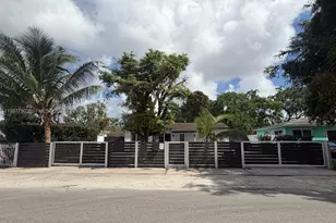 8747 NW 36th Ave, Miami, FL 33147 - Photo 2