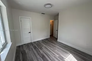 8747 NW 36th Ave, Miami, FL 33147 - Photo 10