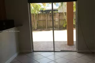 14512 SW 10th St, Miami, FL 33184 - Photo 8