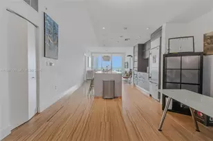 900 Biscayne Blvd, Miami, FL 33132 - Photo 2