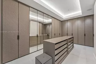 17901 Collins Ave, Sunny Isles Beach, FL 33160 - Photo 38
