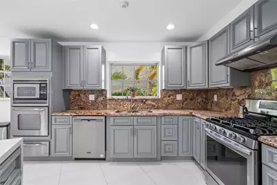 1900 Pizarro St, Coral Gables, FL 33134 - Photo 12