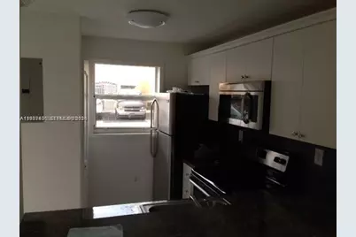 7905 NW 8 St #8A, Miami, FL 33126 - Photo 8