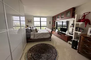 1000 Quayside Terrace, Miami, FL 33138 - Photo 12