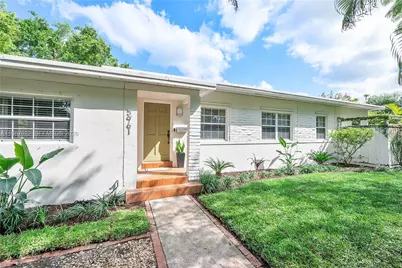 5961 SW 46th Ter, Miami, FL 33155 - Photo 2