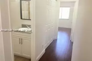 833 NW 208th Terrace, Pembroke Pines, FL 33029 - Photo 6