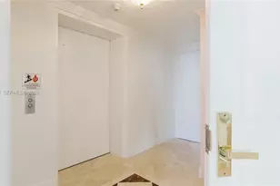 2100 N Ocean Blvd, Fort Lauderdale, FL 33305 - Photo 16