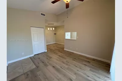 601 Cypress Lake Blvd #P14, Deerfield Beach, FL 33064 - Photo 2