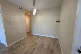 601 Cypress Lake Blvd, Deerfield Beach, FL 33064 - Photo 6