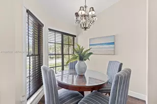 18551 Woodstream Dr, Boca Raton, FL 33498 - Photo 4