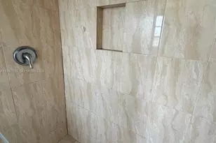 620 NE 12th Ave, Hallandale Beach, FL 33009 - Photo 28