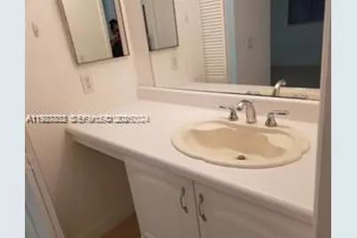 620 NE 12th Ave #408, Hallandale Beach, FL 33009 - Photo 4