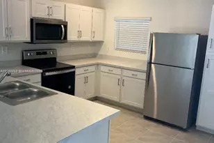 334 NE 1st Dr, Florida City, FL 33034 - Photo 1