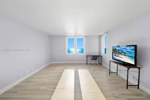 2301 Collins Ave, Miami Beach, FL 33139 - Photo 26