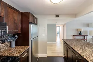 2301 Collins Ave, Miami Beach, FL 33139 - Photo 16