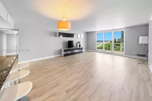 2301 Collins Ave, Miami Beach, FL 33139 - Photo 22