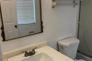 2525 SE 14th Ave, Homestead, FL 33035 - Photo 8