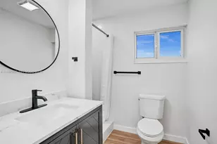 932 Mandarin Isle, Fort Lauderdale, FL 33315 - Photo 24