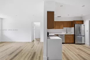 11436 SW 81st Rd, Pinecrest, FL 33156 - Photo 10