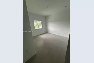 2788 NW 9th Pl, Fort Lauderdale, FL 33311 - Photo 2