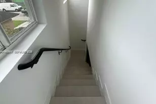 2788 NW 9th Pl, Fort Lauderdale, FL 33311 - Photo 10