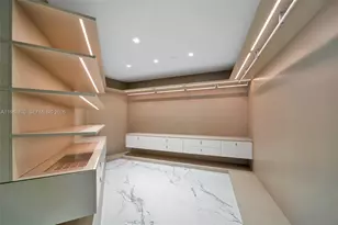 2711 S Ocean Dr, Hollywood, FL 33019 - Photo 40