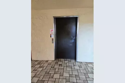 3400 Foxcroft Rd #209, Miramar, FL 33025 - Photo 4