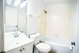 3445 NW 44th St, Oakland Park, FL 33309 - Photo 16