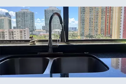 17021 N Bay Rd #1015, Sunny Isles Beach, FL 33160 - Photo 10