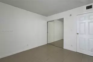 17021 N Bay Rd, Sunny Isles Beach, FL 33160 - Photo 12