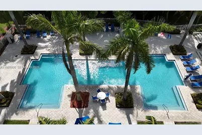 5300 NW 87th Ave #114, Doral, FL 33178 - Photo 28