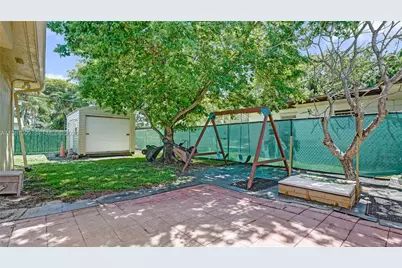 1007 N 31st Rd, Hollywood, FL 33021 - Photo 50