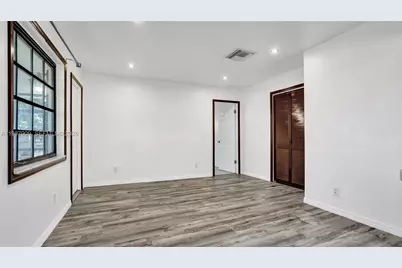 1007 N 31st Rd, Hollywood, FL 33021 - Photo 16