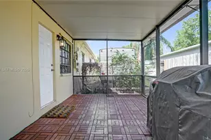 1007 N 31st Rd, Hollywood, FL 33021 - Photo 42