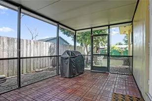 1007 N 31st Rd, Hollywood, FL 33021 - Photo 40