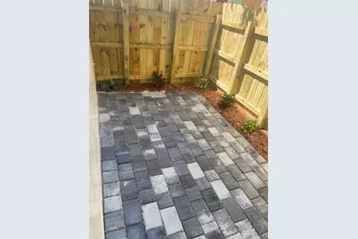 615 NE 26th St #2, Wilton Manors, FL 33305 - Photo 16