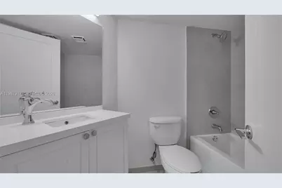 555 NE 34th St #2307, Miami, FL 33137 - Photo 32