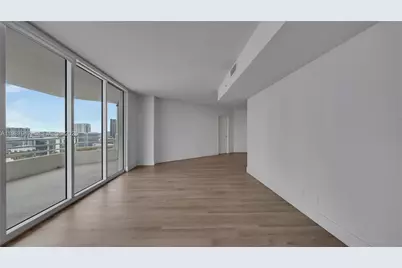 555 NE 34th St #2307, Miami, FL 33137 - Photo 6