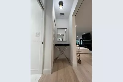 5173 Alton Rd, Miami Beach, FL 33140 - Photo 18