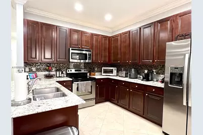 5065 Dulce Ct, Palm Beach Gardens, FL 33418 - Photo 8