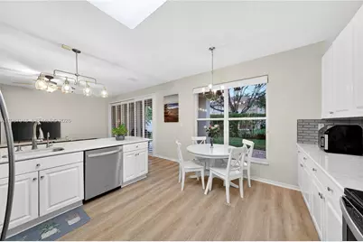 1511 NW 168th Ave, Pembroke Pines, FL 33028 - Photo 20