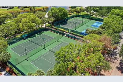 1511 NW 168th Ave, Pembroke Pines, FL 33028 - Photo 120