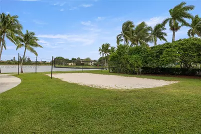 1511 NW 168th Ave, Pembroke Pines, FL 33028 - Photo 88