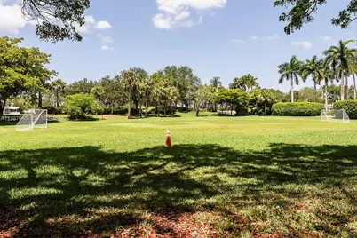 1511 NW 168th Ave, Pembroke Pines, FL 33028 - Photo 122