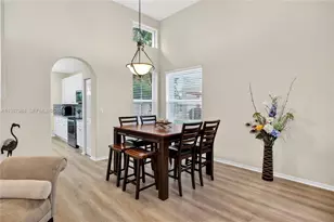 1511 NW 168th Ave, Pembroke Pines, FL 33028 - Photo 16