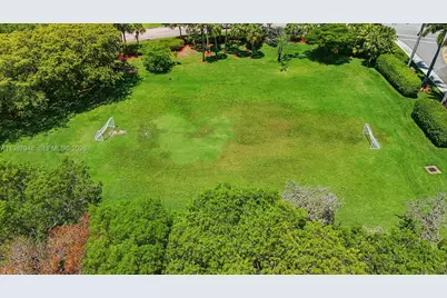 1511 NW 168th Ave, Pembroke Pines, FL 33028 - Photo 124