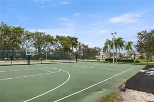 1511 NW 168th Ave, Pembroke Pines, FL 33028 - Photo 86
