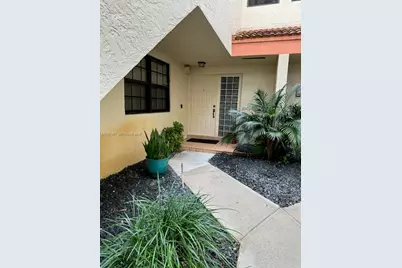 3309 Water Oak Dr #1304, Hollywood, FL 33021 - Photo 1