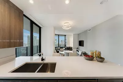801 S Miami Ave #3509, Miami, FL 33130 - Photo 8