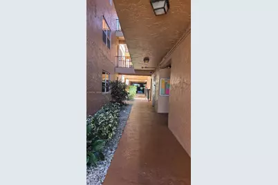 3050 E Sunrise Lakes Dr #302, Sunrise, FL 33322 - Photo 38